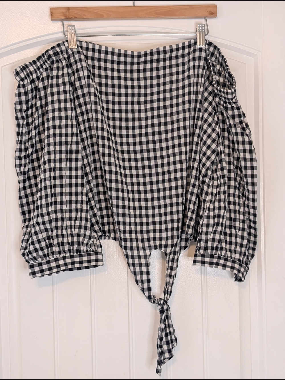 Forever 21 Plus Size Black and Off White Gingham Off The Shoulder Tie Front Top